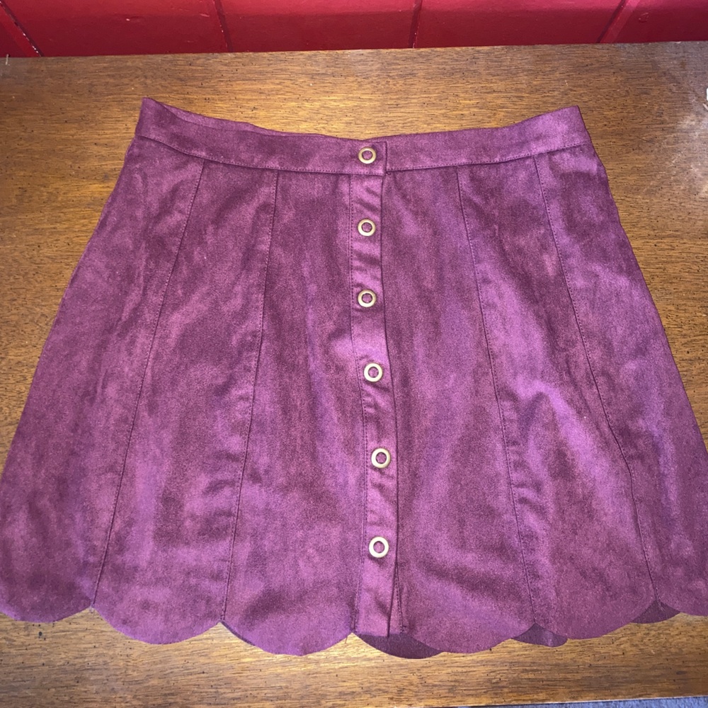 Kendall and Kylie Scalloped Button Up Maroon Skirt Size M